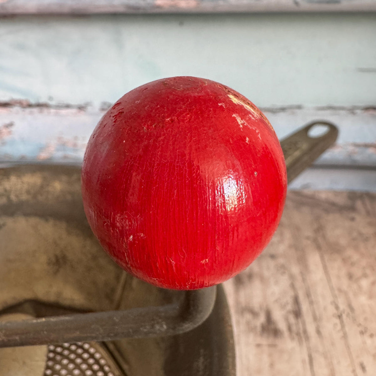 French Vintage Vegetable Grinder, Kitchenalia, Vintage Home – detail 2