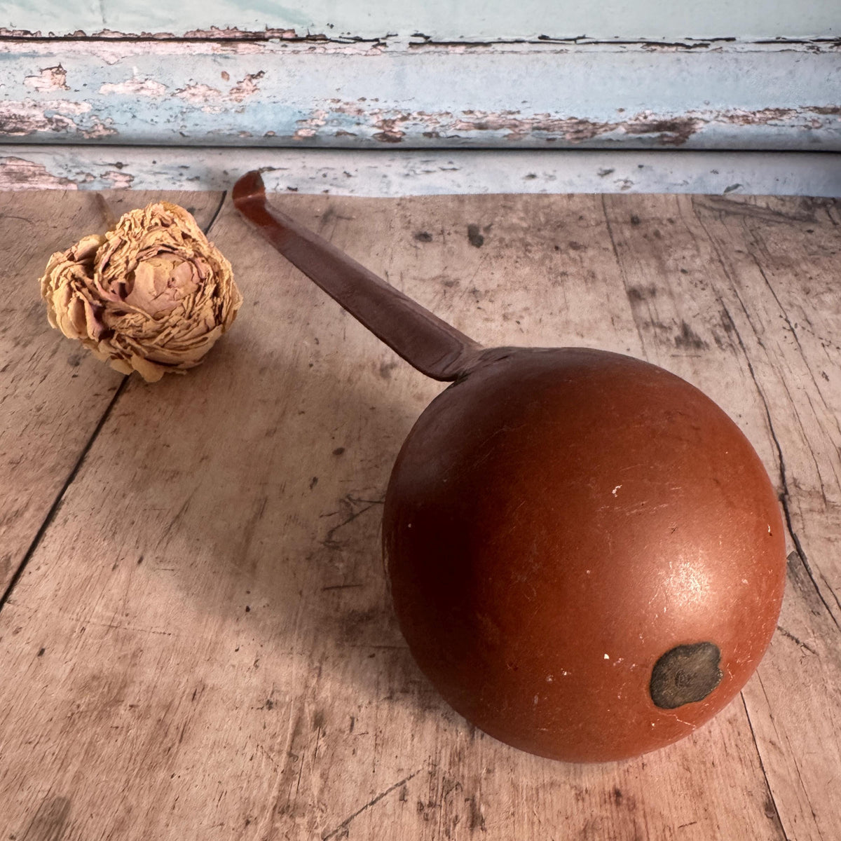 French Vintage Brown Enamel Hanging Ladle, Vintage Cookware, Kitchenalia – detail 6