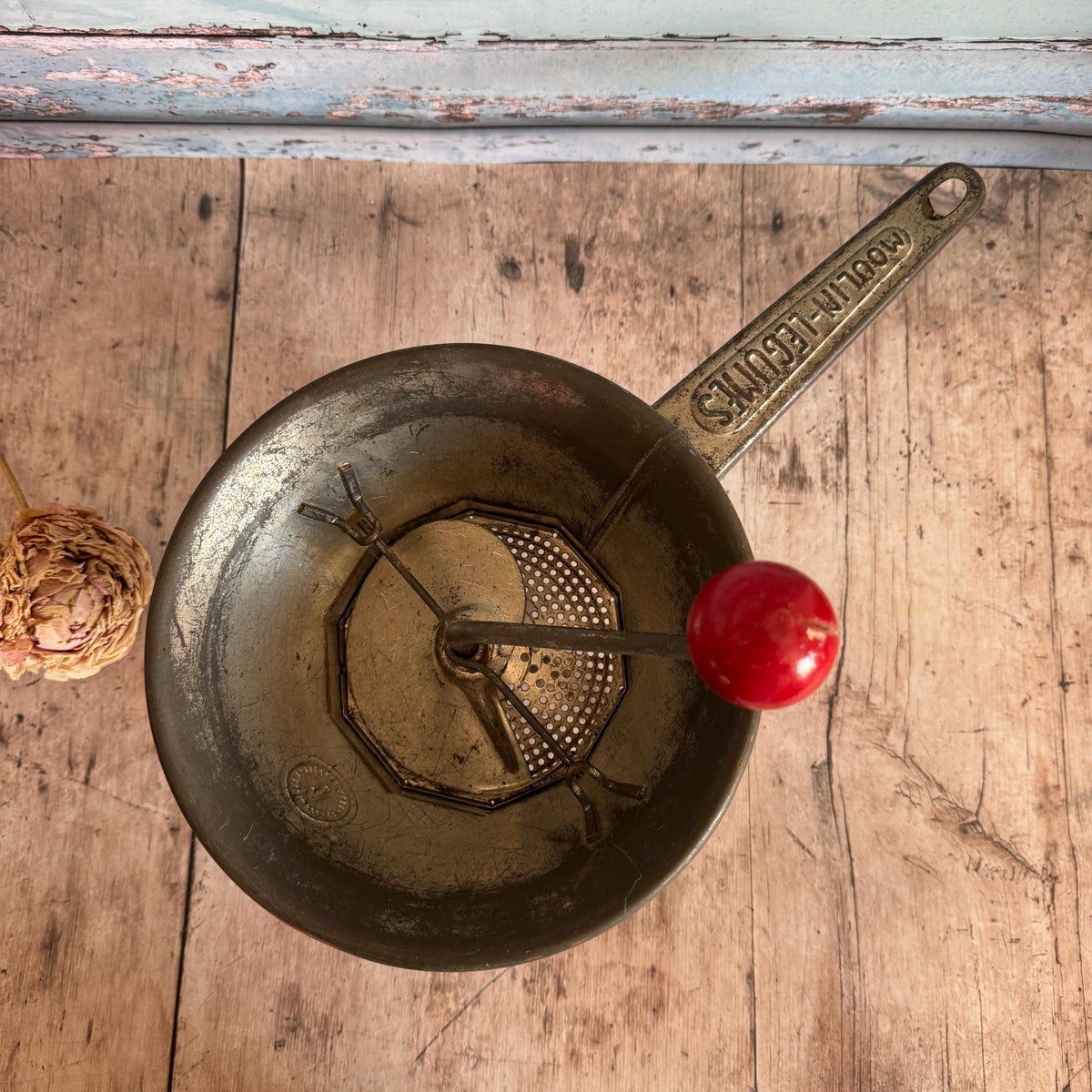 French Vintage Vegetable Grinder, Kitchenalia, Vintage Home – detail 3