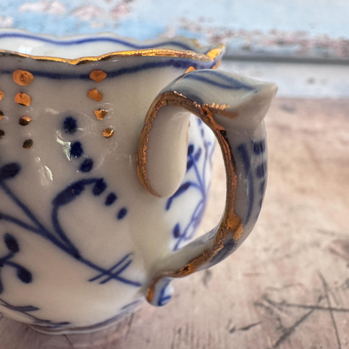 Pair of Antique Tettau Espresso Cups and Saucers, German Crockery – detail 9
