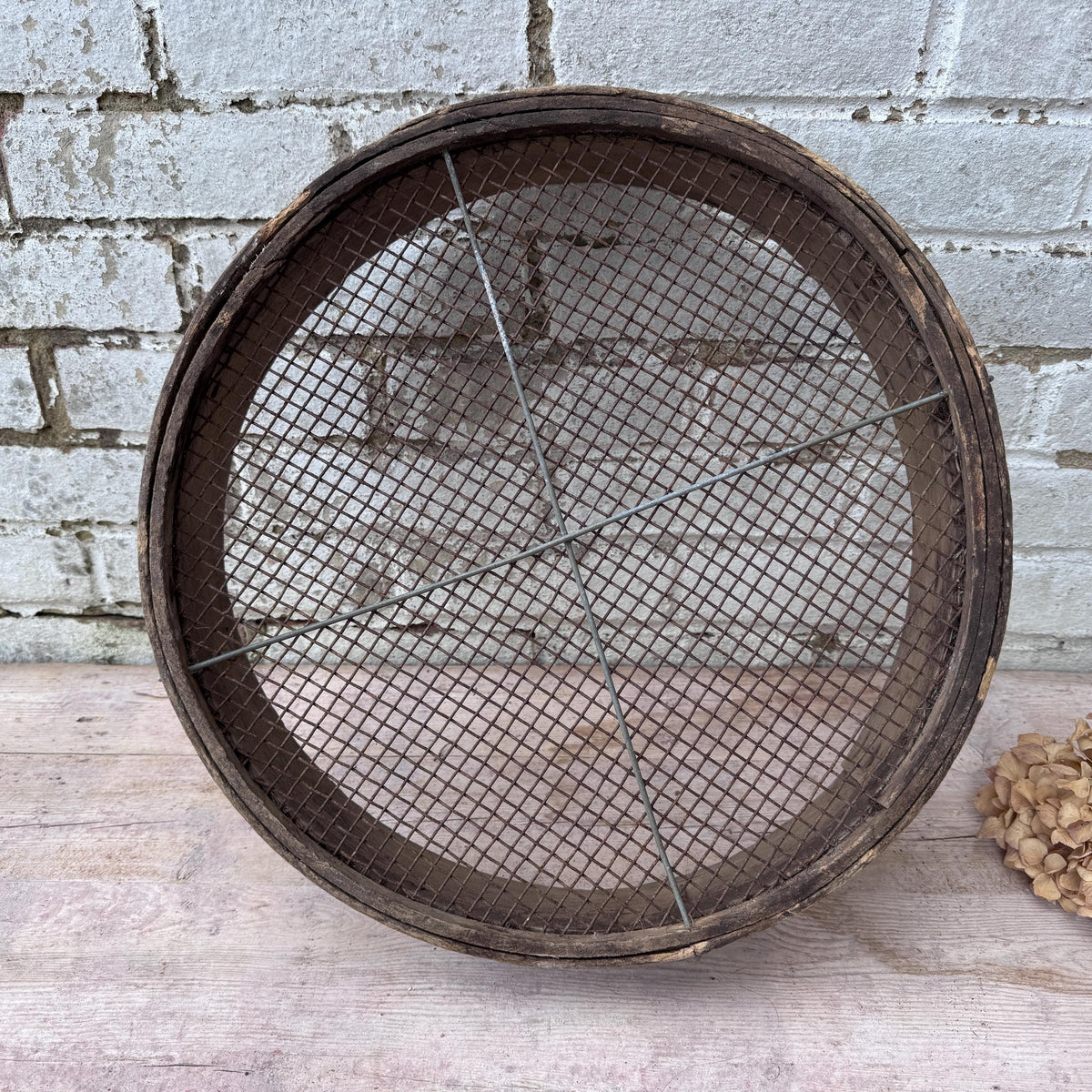 Vintage Wooden Garden Sieve – detail 5