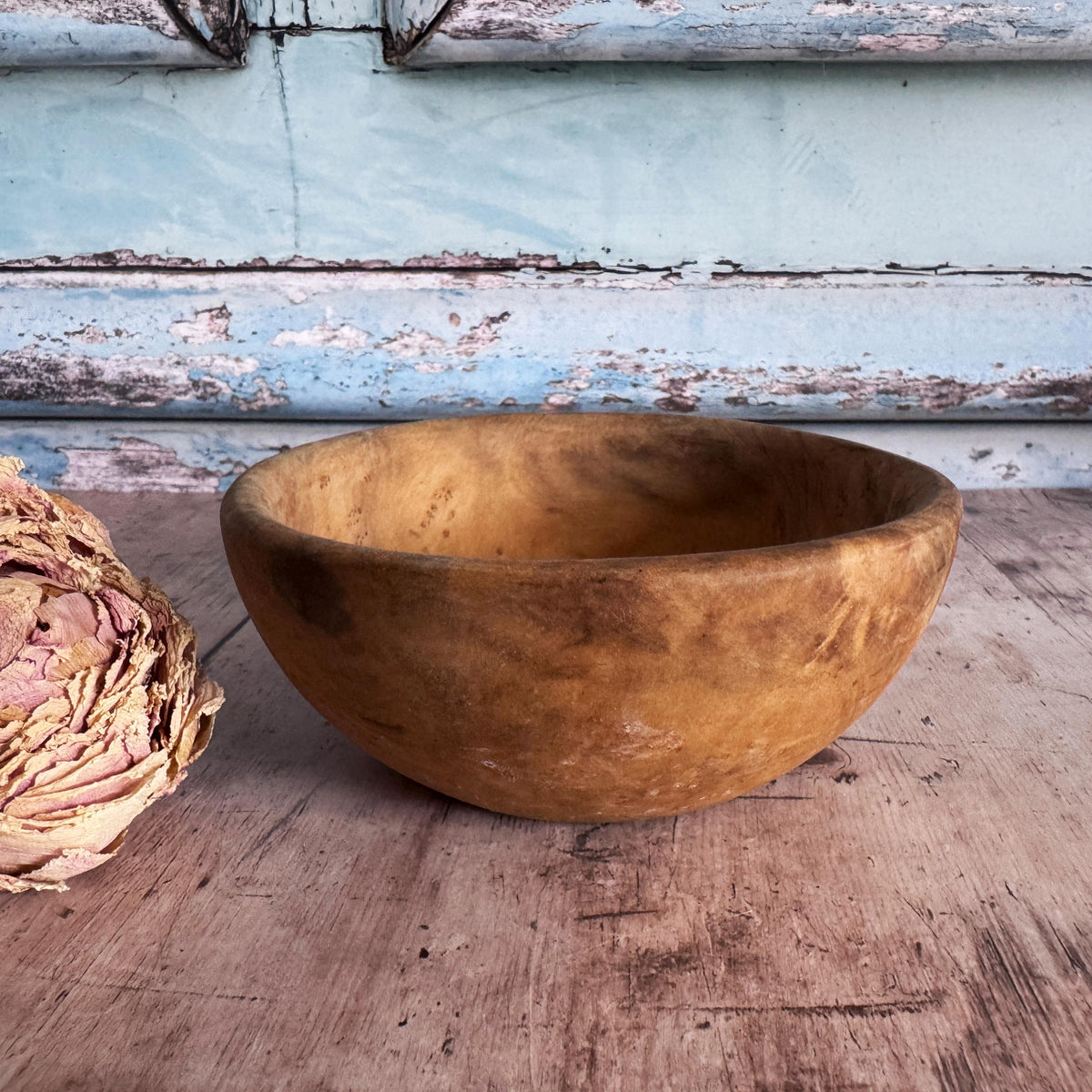 Antique Nesting Wooden Bowls – detail 5