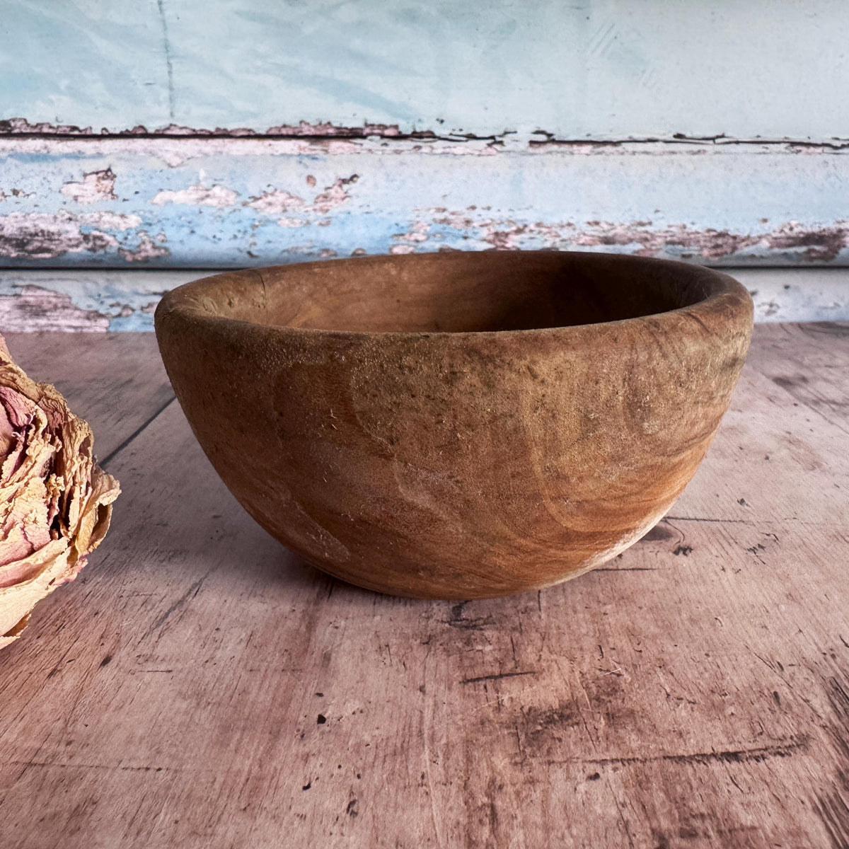 Antique Nesting Wooden Bowls – detail 7