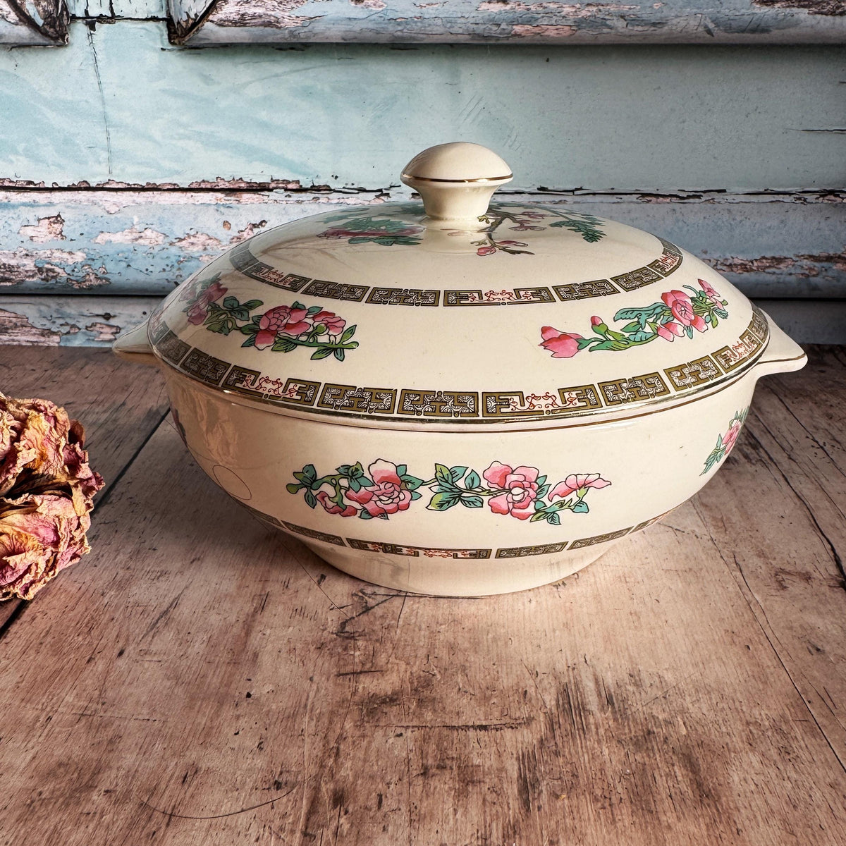 Vintage Wedgwood Indian Tree Lidded Tureen – detail 2