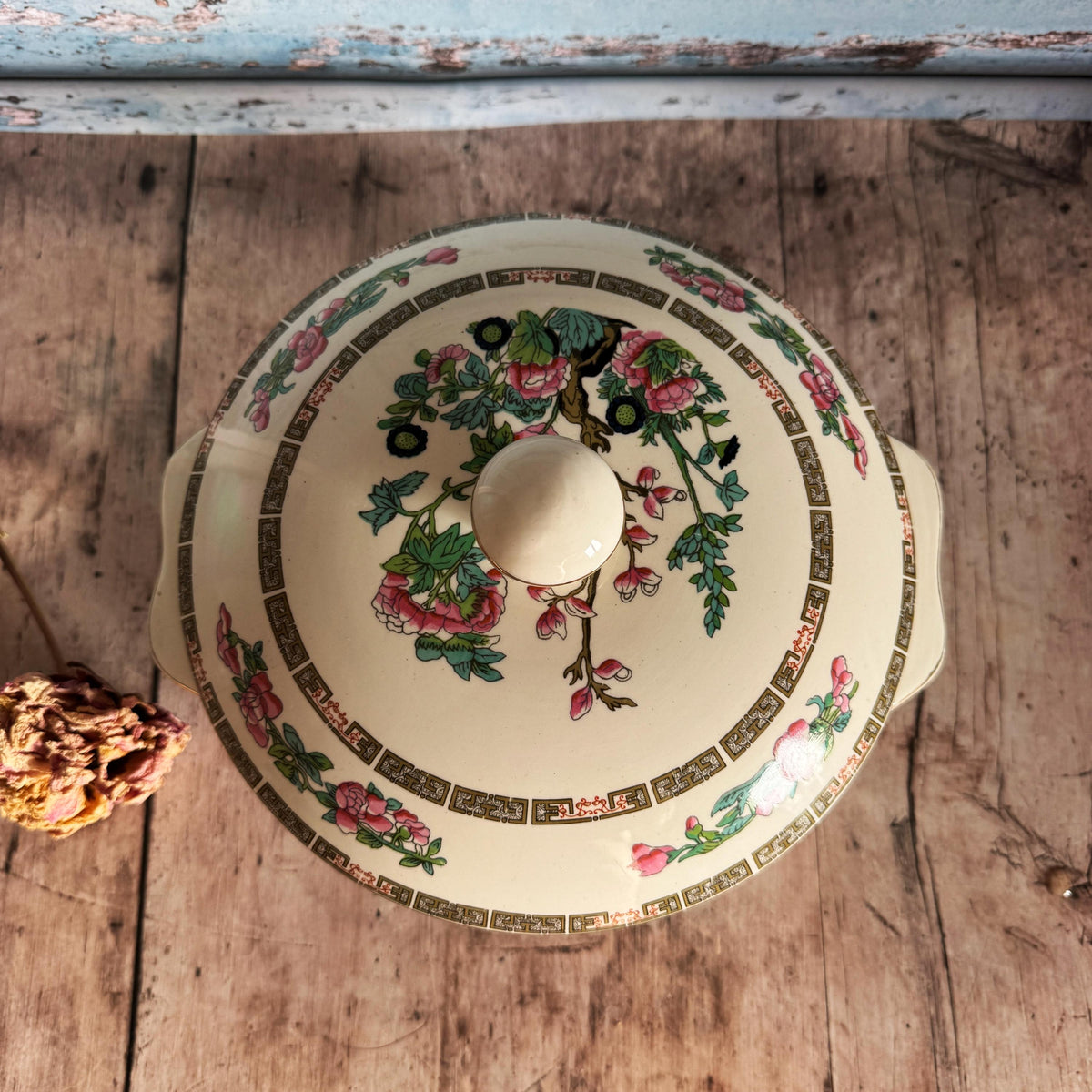 Vintage Wedgwood Indian Tree Lidded Tureen – detail 3