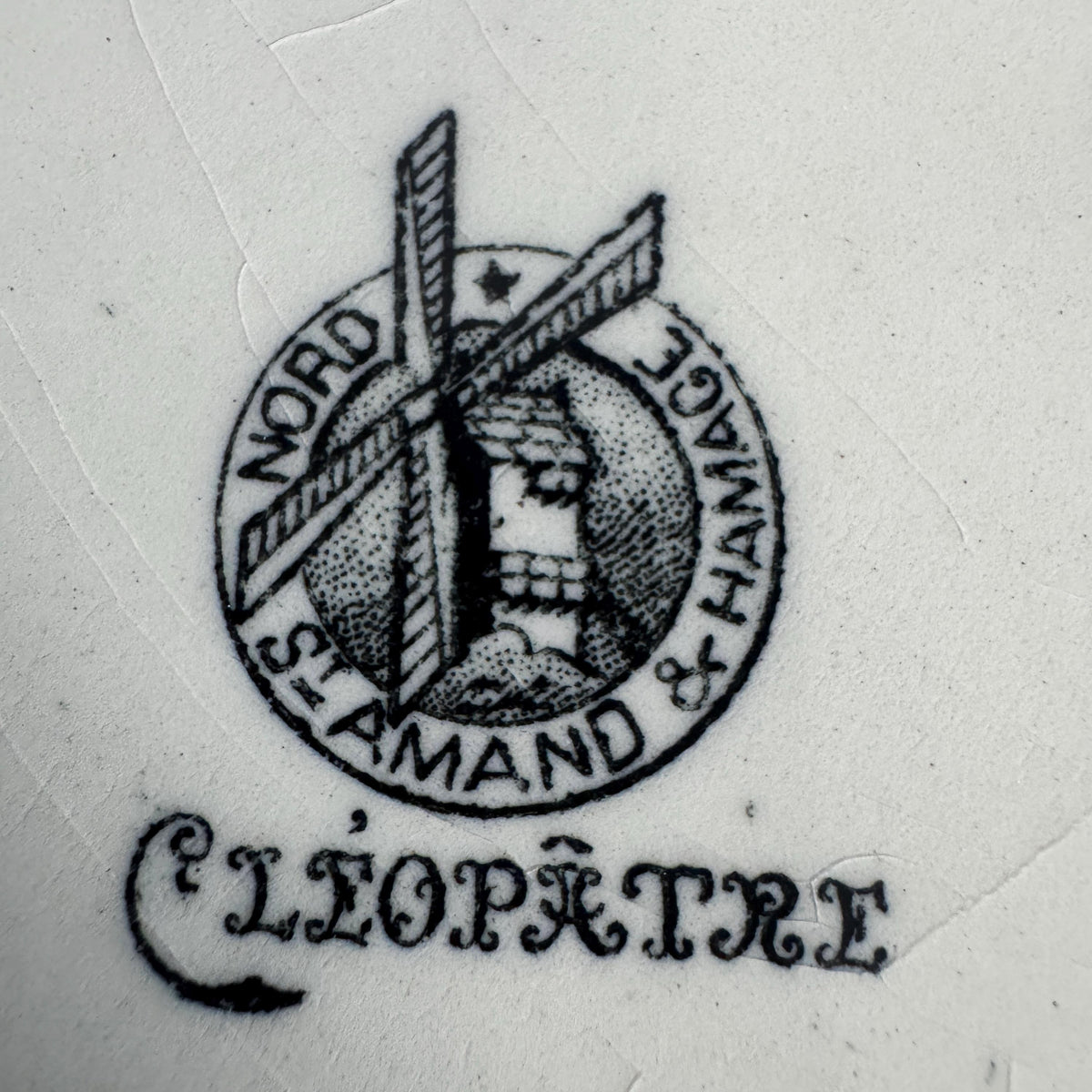 French Antique Art Deco Ceramic Washing Bowl – detail 5