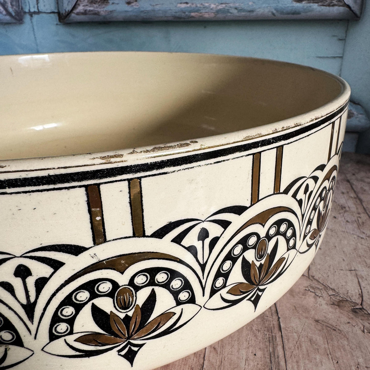 French Antique Art Deco Ceramic Washing Bowl – detail 2